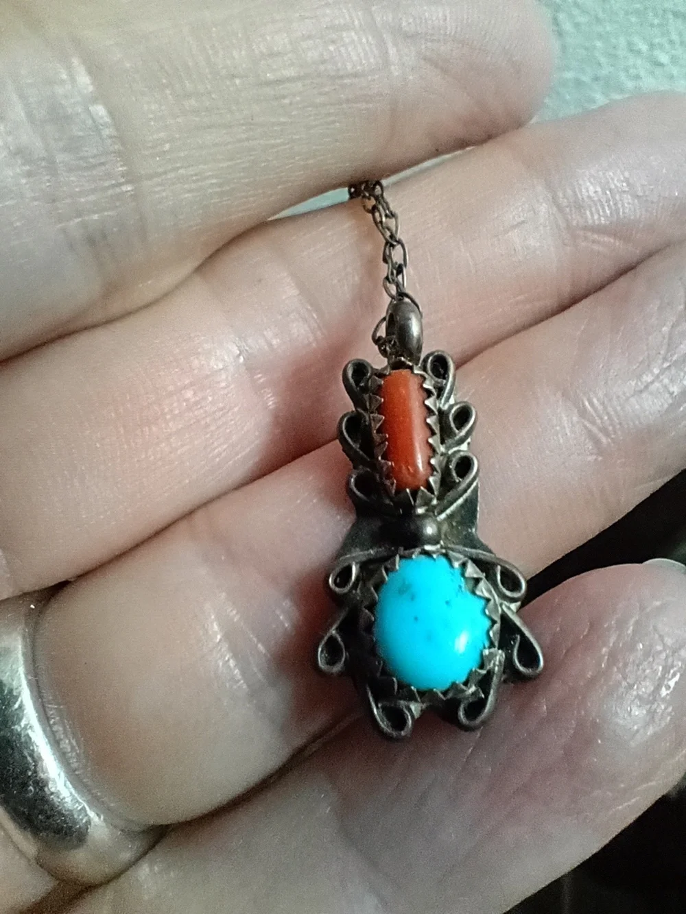 Vintage Native American Blue Turquoise & Coral Pendant Necklace – Womens Jewelry